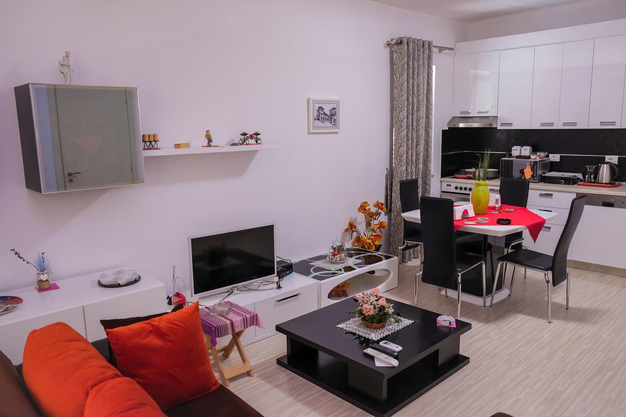 Ariadnes Apartments 地拉那 外观 照片